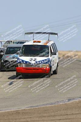 media/Sep-28-2025-24 Hours of Lemons (Sun) [[5dfe0e5f6e]]/12pm (Outside Grapevine)/
